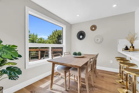 8 Chadwick Avenue, ON N1H 3E4