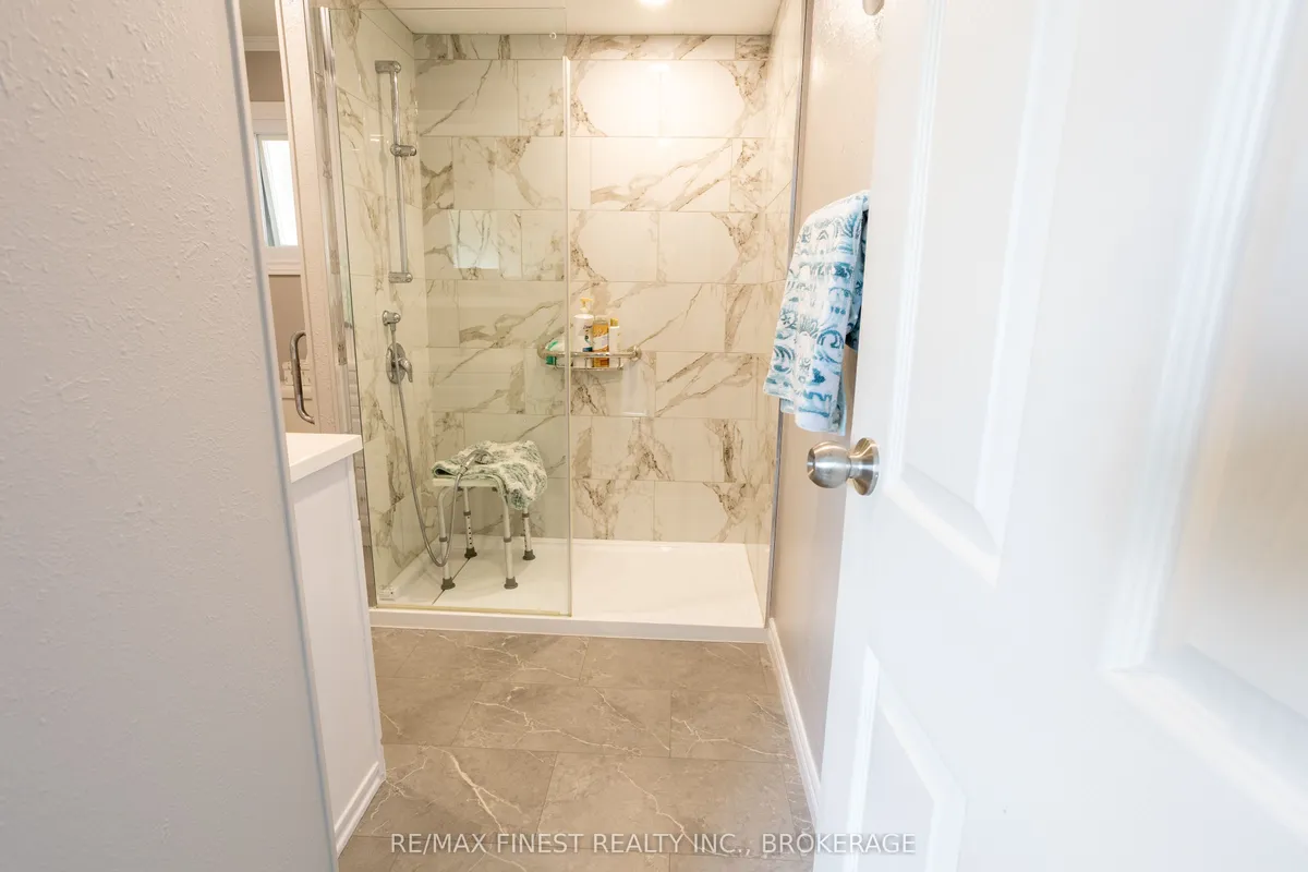 21 Powley Garden Drive, ON K7K 6A2