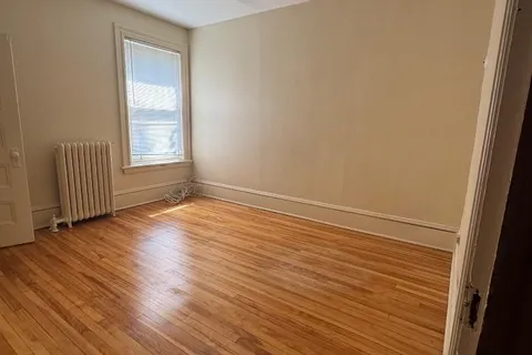 88 Fifth Avenue, ON K1S 2M7