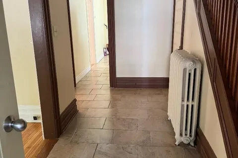 88 Fifth Avenue, ON K1S 2M7