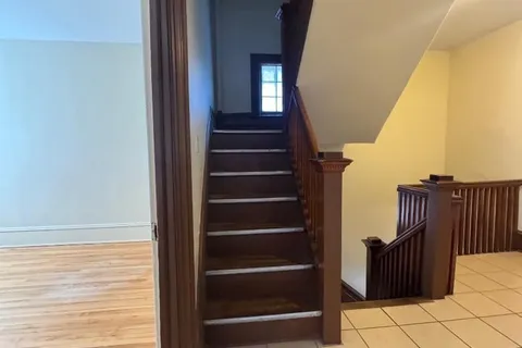 88 Fifth Avenue, ON K1S 2M7