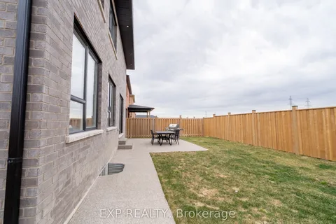 81 Homestead Way, ON L2V 0J8