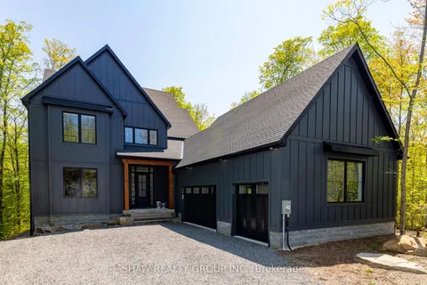 14 St Georges Court, ON P1H 1A5