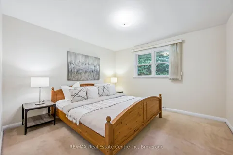 29 Echo Drive, ON N1G 1H1