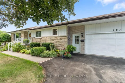 421 Dundas Street, ON K7R 2B9