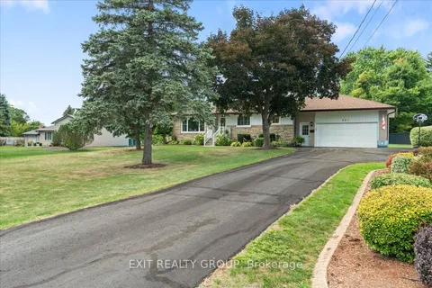 421 Dundas Street, ON K7R 2B9