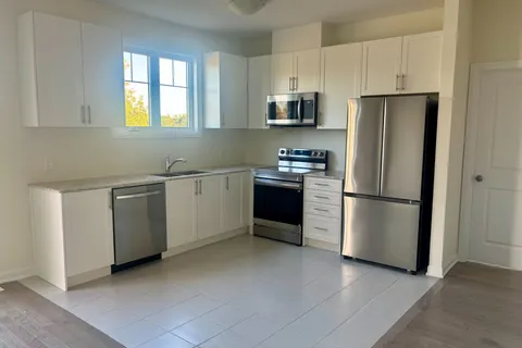 46 Oakmont Drive, ON K0H 1G0