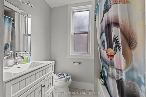 181 West Avenue, ON L8L 5C7