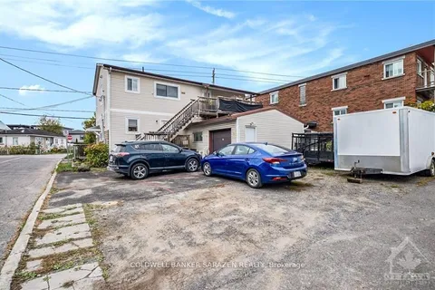 136 Deschamps Avenue, ON K1L 5Z6