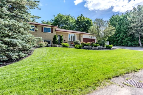 17 William Rex Crescent, ON N0B 1T0