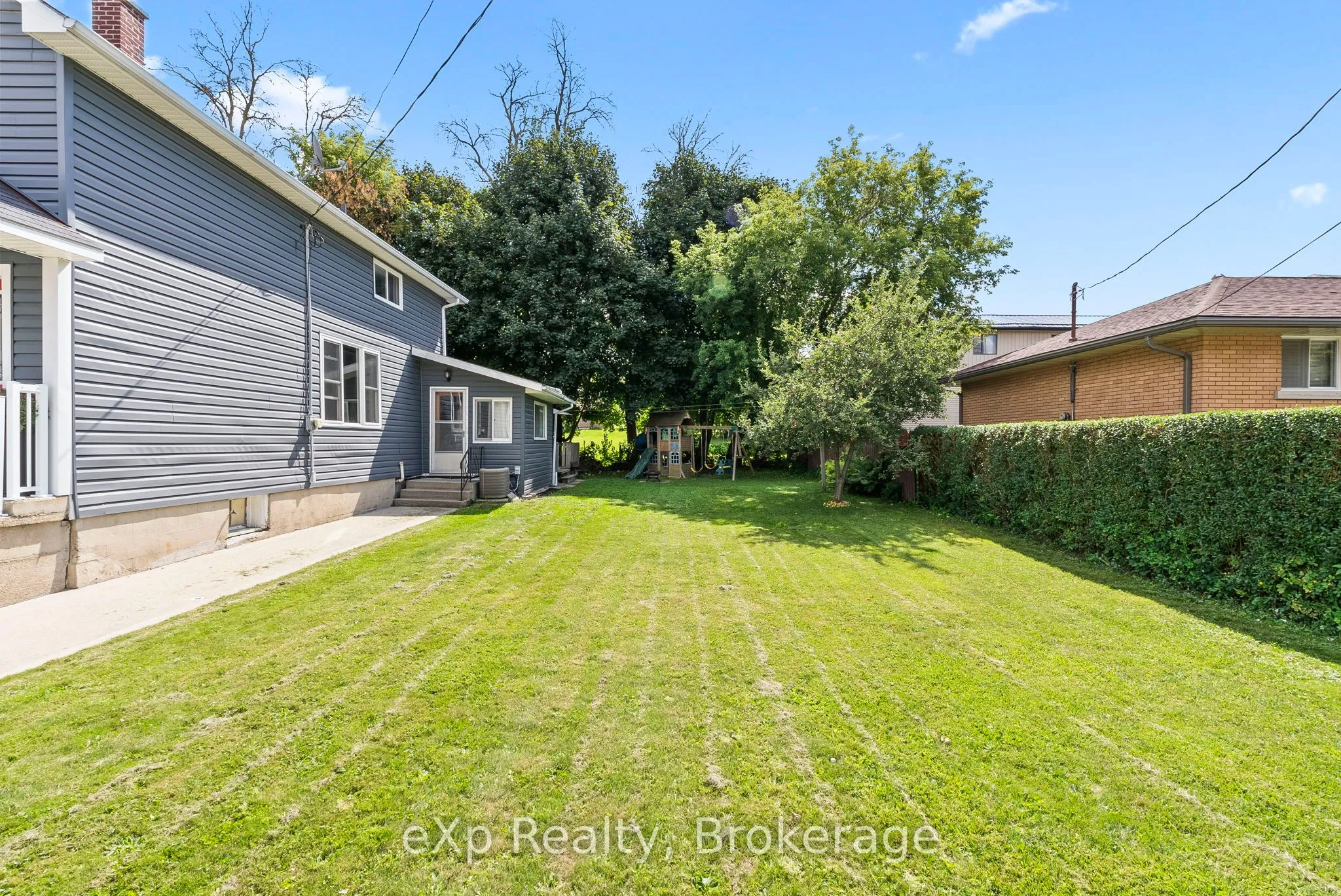 140 KING Street, ON N0G 2L2