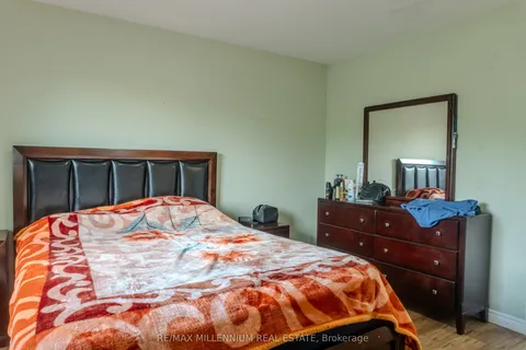 185 Elm Avenue, ON N9A 5G9