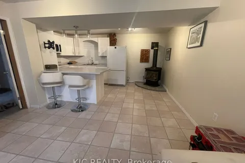 3 Creekside Drive, ON K0K 3E0