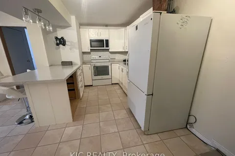 3 Creekside Drive, ON K0K 3E0