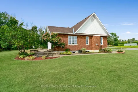 3560/3562 Weir Road, ON K0E 1X0