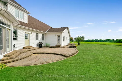 3560/3562 Weir Road, ON K0E 1X0