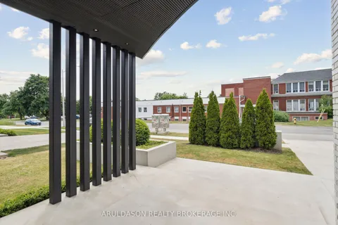 1135 Balfour Street, ON L0S 1C0