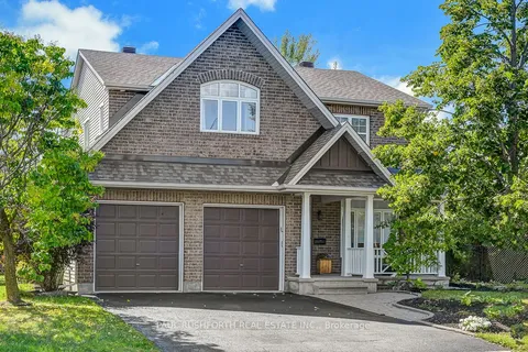 843 Long Point Circle, ON K1T 4G1