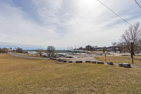 589 King Street, ON K7M 2E6