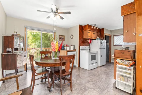 1004 Rosseau Lake 1 Road, ON P0B 1M0