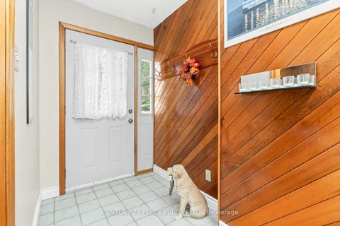 1004 Rosseau Lake 1 Road, ON P0B 1M0