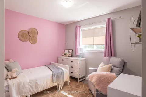 102 King Street, ON K0L 2W0