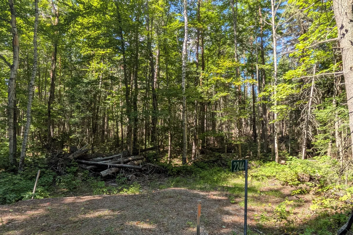 2244 YEARLEY Road, ON P0A 1Y0