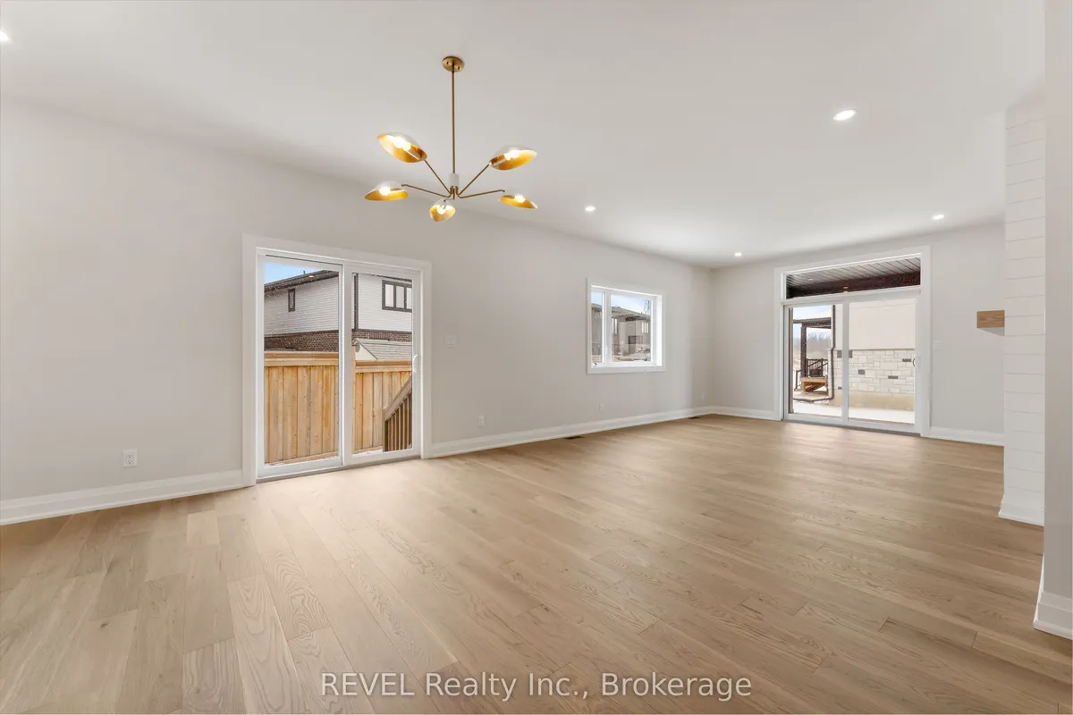 1 Elvira Way, ON L2V 0M7