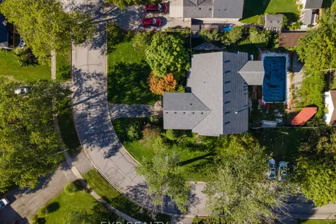 6 Rosemount Drive, ON L3C 2H3