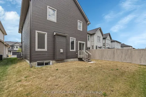 149 Minikan Street, ON K1X 0E5