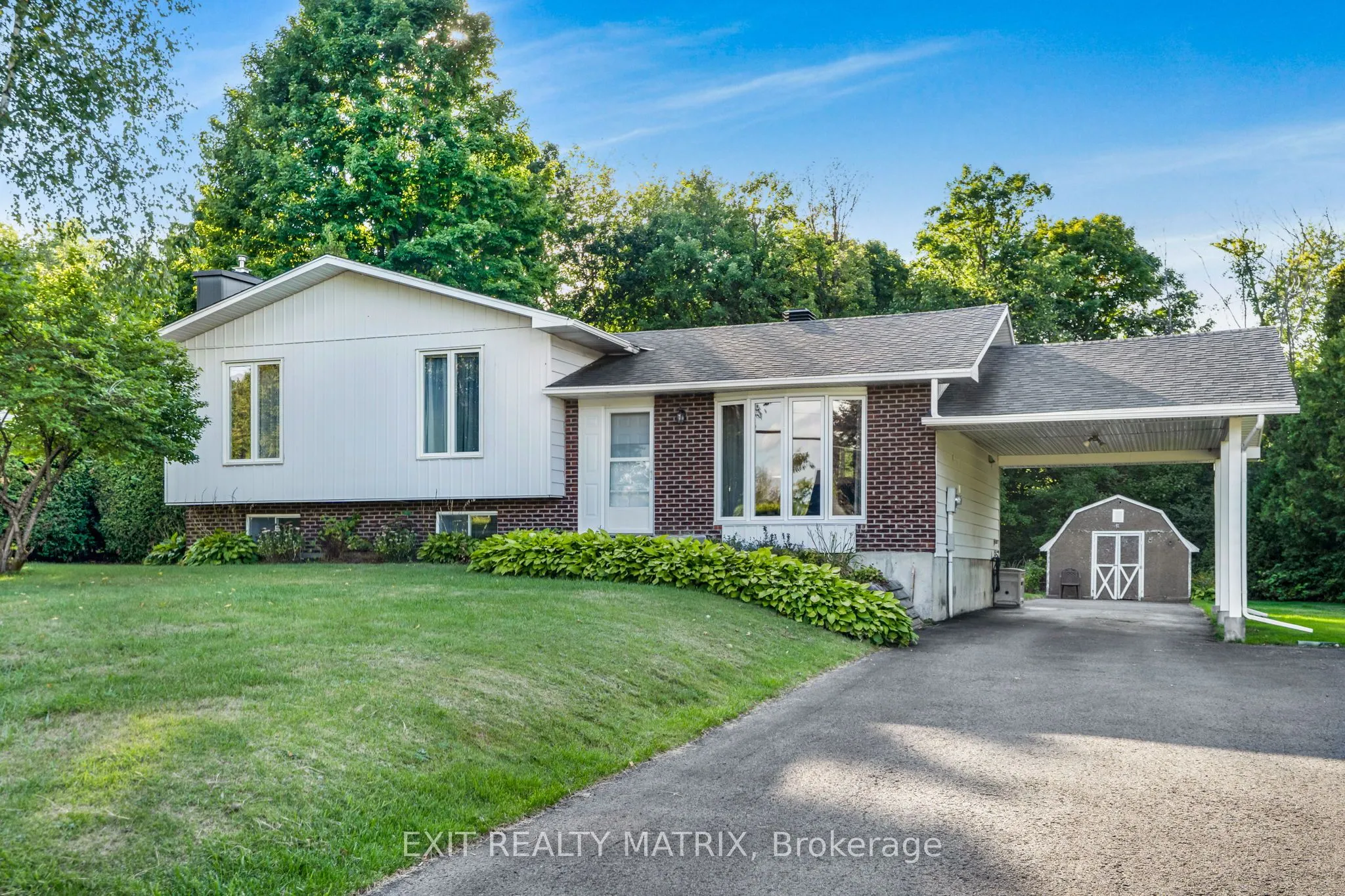 112 Eliza Street, ON K0B 1K0