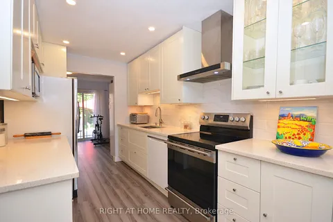 77 Winchester Drive, ON K2L 2R3