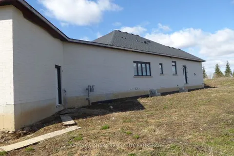 455 Mines Road, ON N3W 1X6