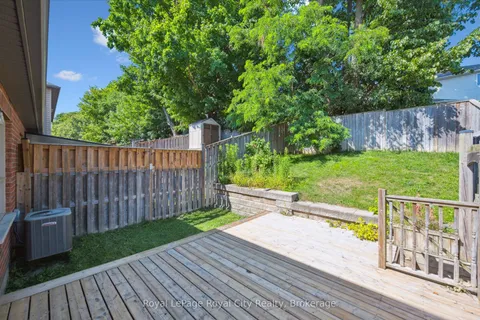 158 Kemp Crescent, ON N1E 0K1