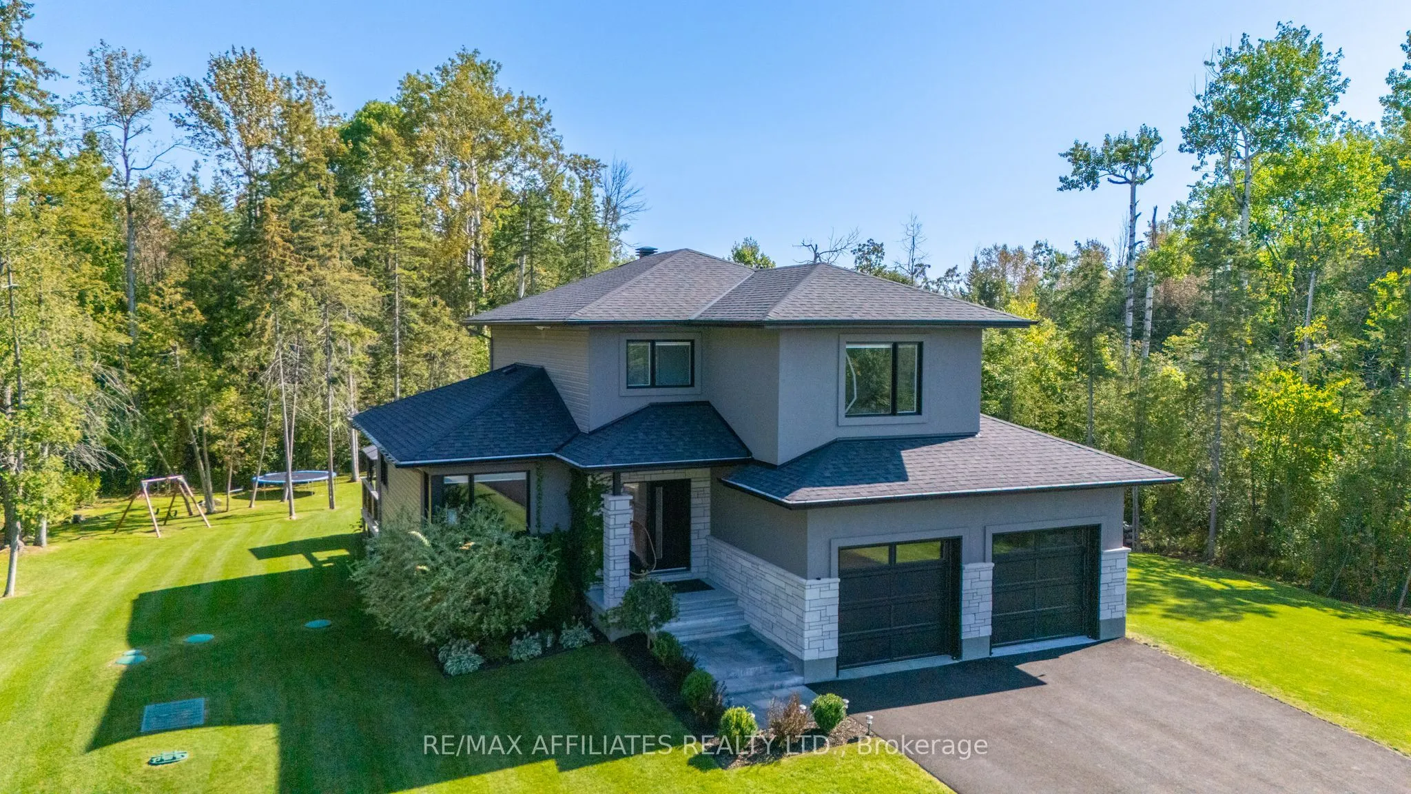 325 RIDGEMONT Drive, ON K0A 1B0