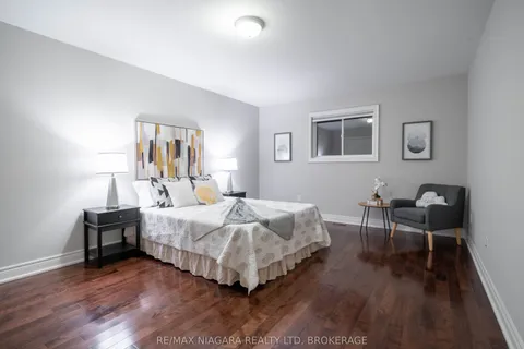 9128 TAPESTRY Court, ON L2H 0E2