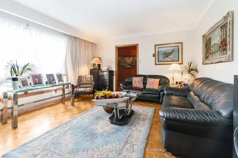 5183 First Line, ON L7J 2L9