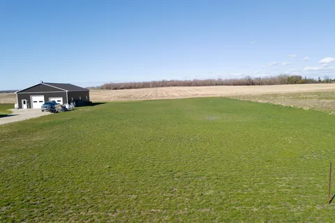 418 Hayes Lake Avenue, ON N0G 2B0