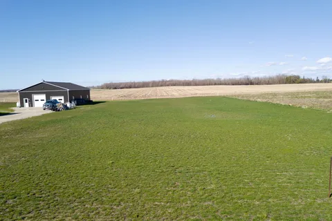 418 Hayes Lake Avenue, ON N0G 2B0