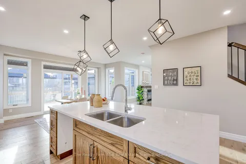 100 GRAYDON Drive, ON N0J 1N0