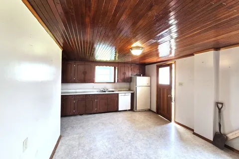 4893 Old Highway 2 Highway, ON K8V 1M1