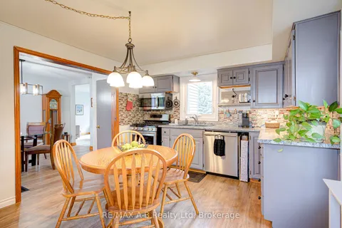 36 Huron Street, ON N0K 1W0