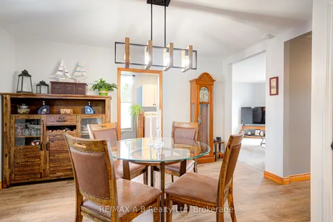 36 Huron Street, ON N0K 1W0