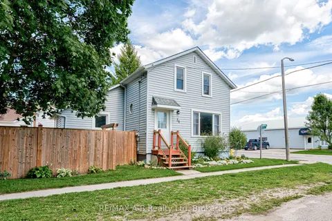 36 Huron Street, ON N0K 1W0