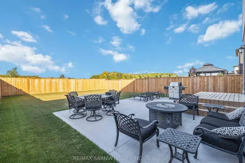 63 Rosina Lane, ON N0M 2M0