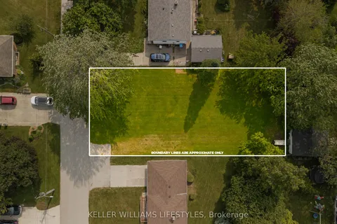 24 MAC KENZIE Street, ON N0N 1J0