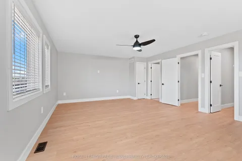 12 Dusenbury Crescent, ON K0H 2H0