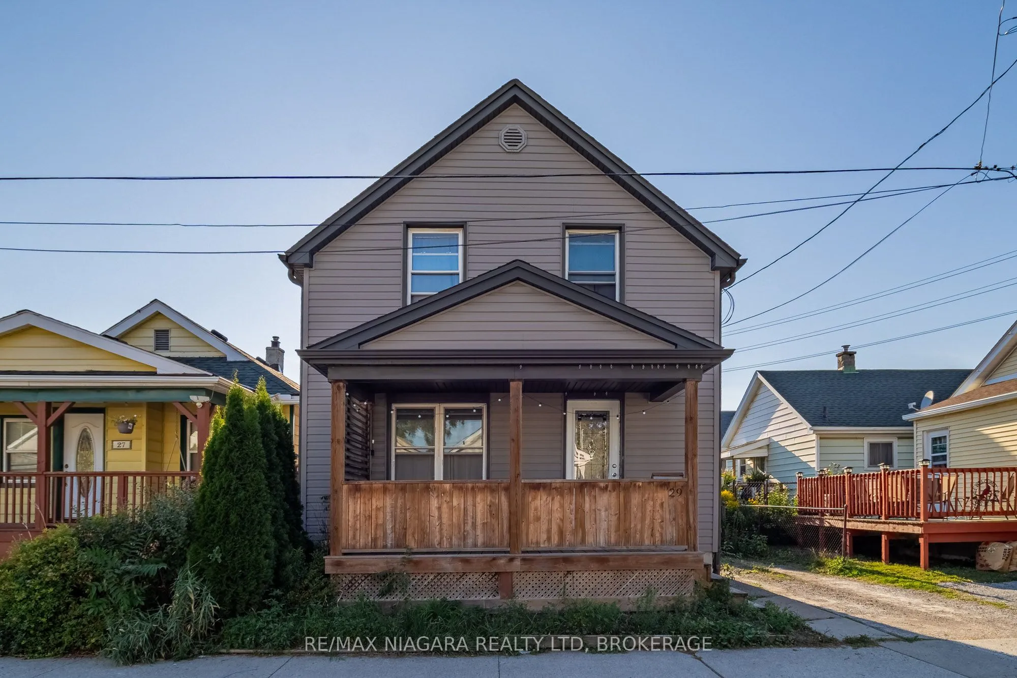 29 Wilson Street, ON L2R 5Z9