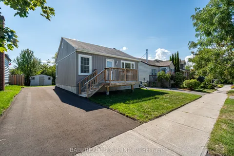 5 Wallace Street, ON K9H 1A8