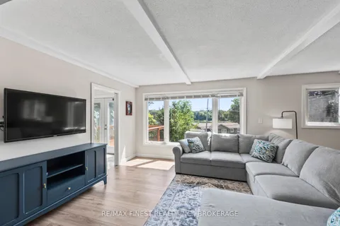 3327 Loughborough Drive, ON K0H 1S0